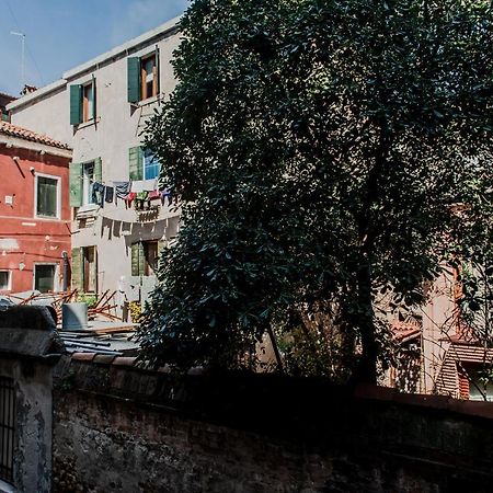 Gondola, San Giacomo Venezia Esterno foto