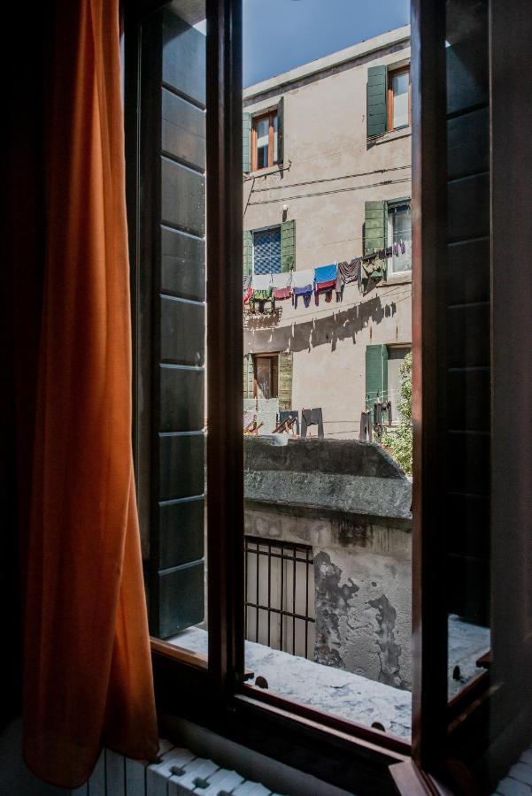 Gondola, San Giacomo Venezia Esterno foto